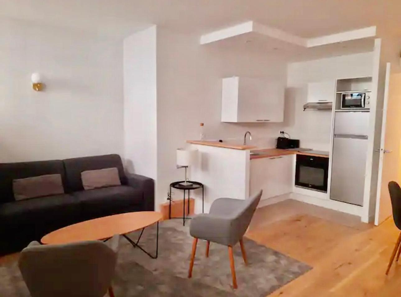 Surcouf Apartment Paris